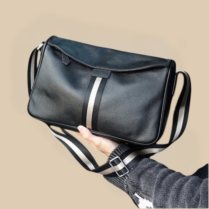 Berangere | Crossbody Shoulder Bag for Women - close-up