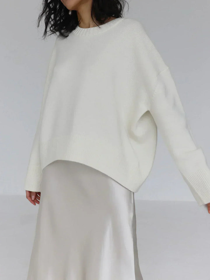 Zelie Oversized Knit Sweater Crew Neck Wool for Women in White
