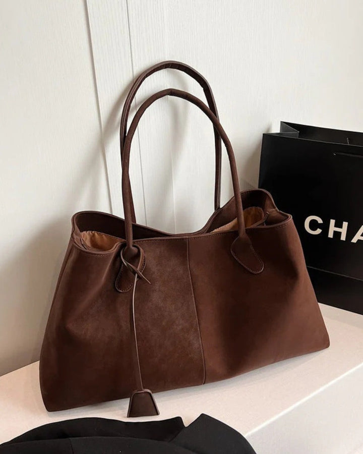 Maylis | Structured Tote Shoulder Bag for Women - close-up