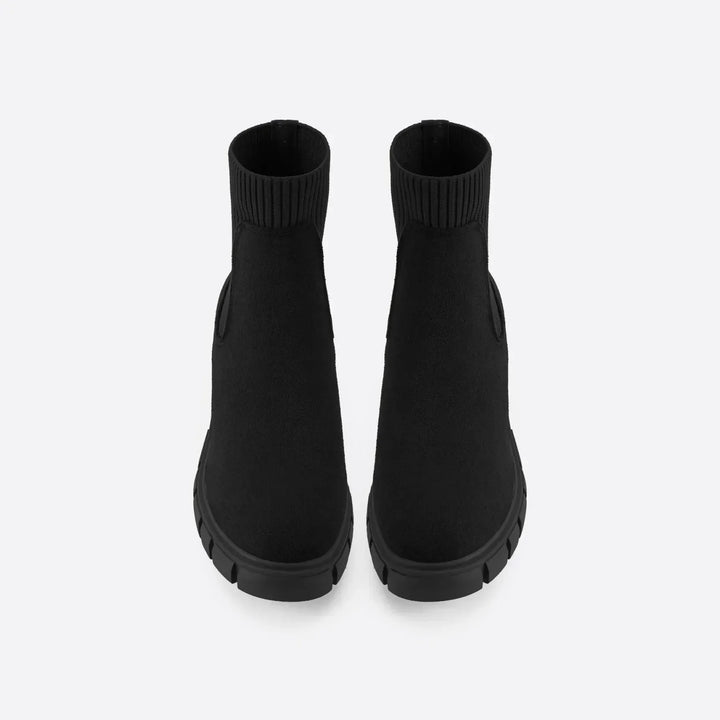 Chunky Lug Sole Chelsea Boots — chelsea boots for women in black