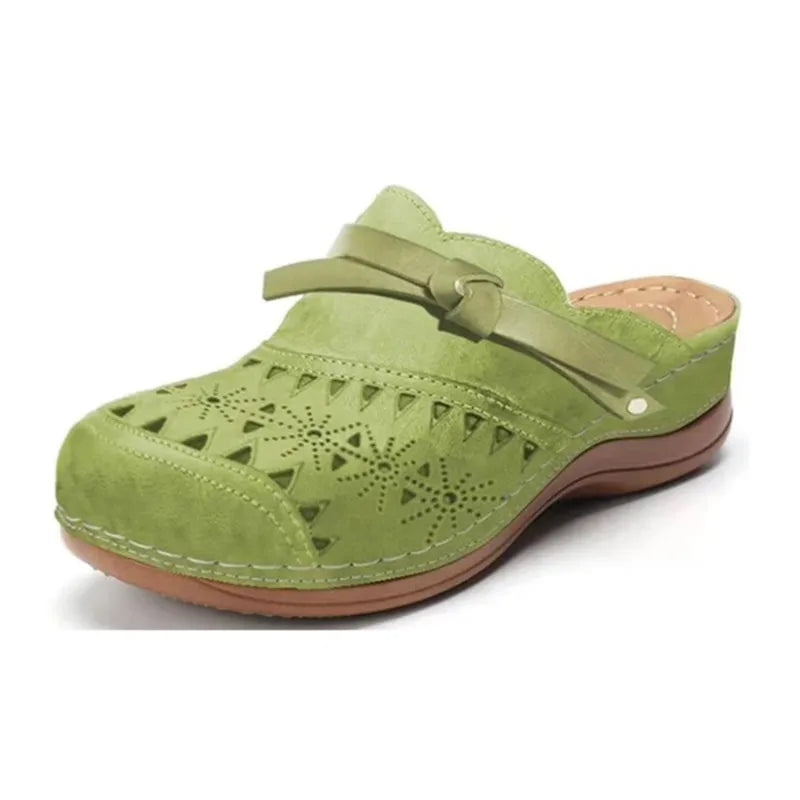 Everyday Leather Clogs — women's clogs in vert
