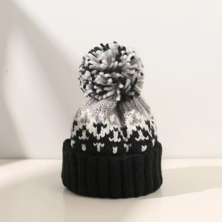 Carys chunky fair isle pom winter toque — image 1