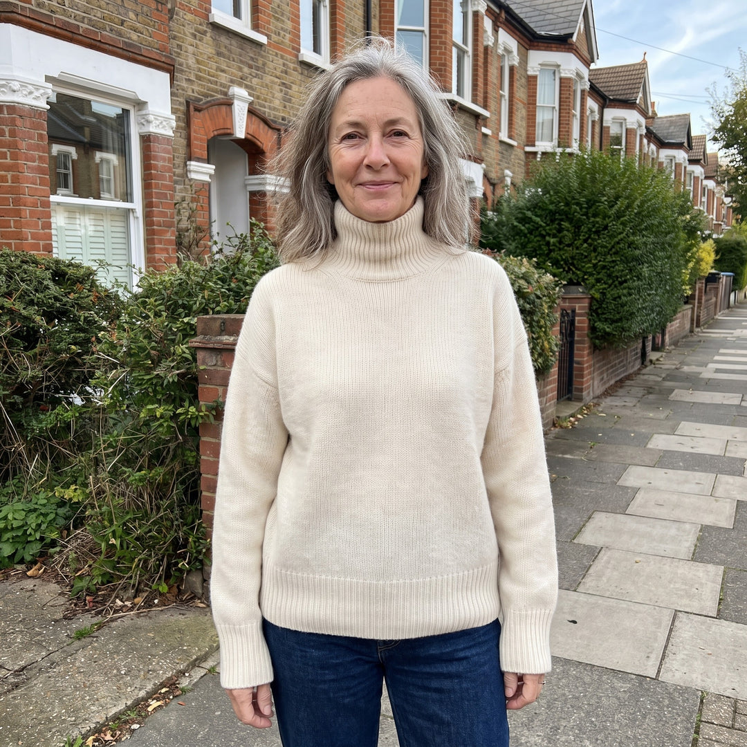 Clarissa cashmere blend turtleneck sweater — image 4