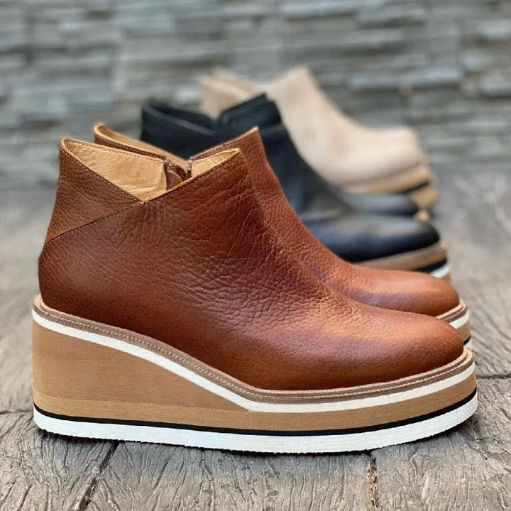 Cordelie Chelsea Boots for women