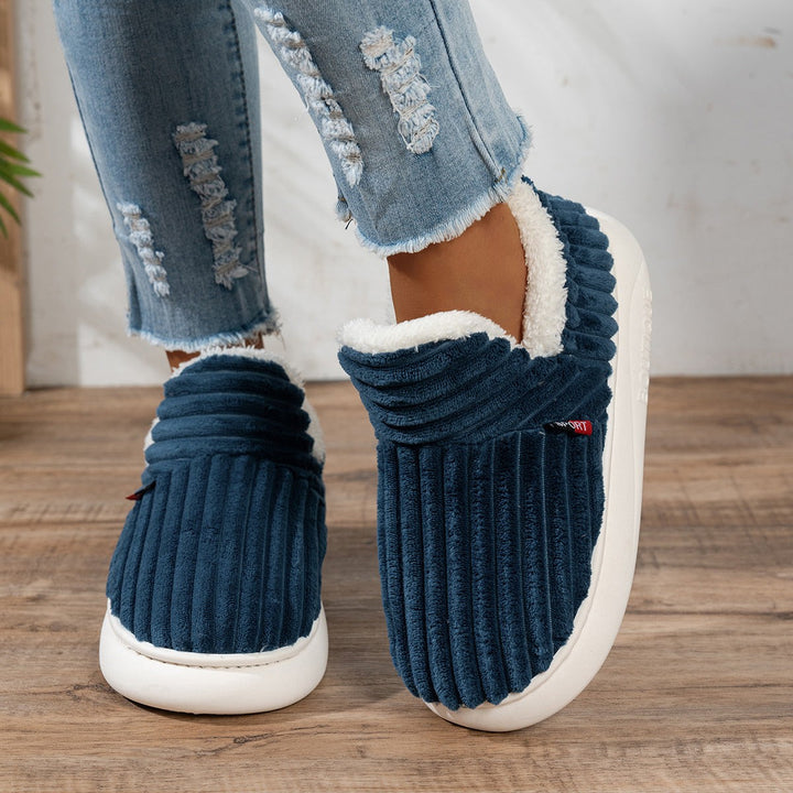Ursule — Plush Indoor Outdoor House Slippers for Women