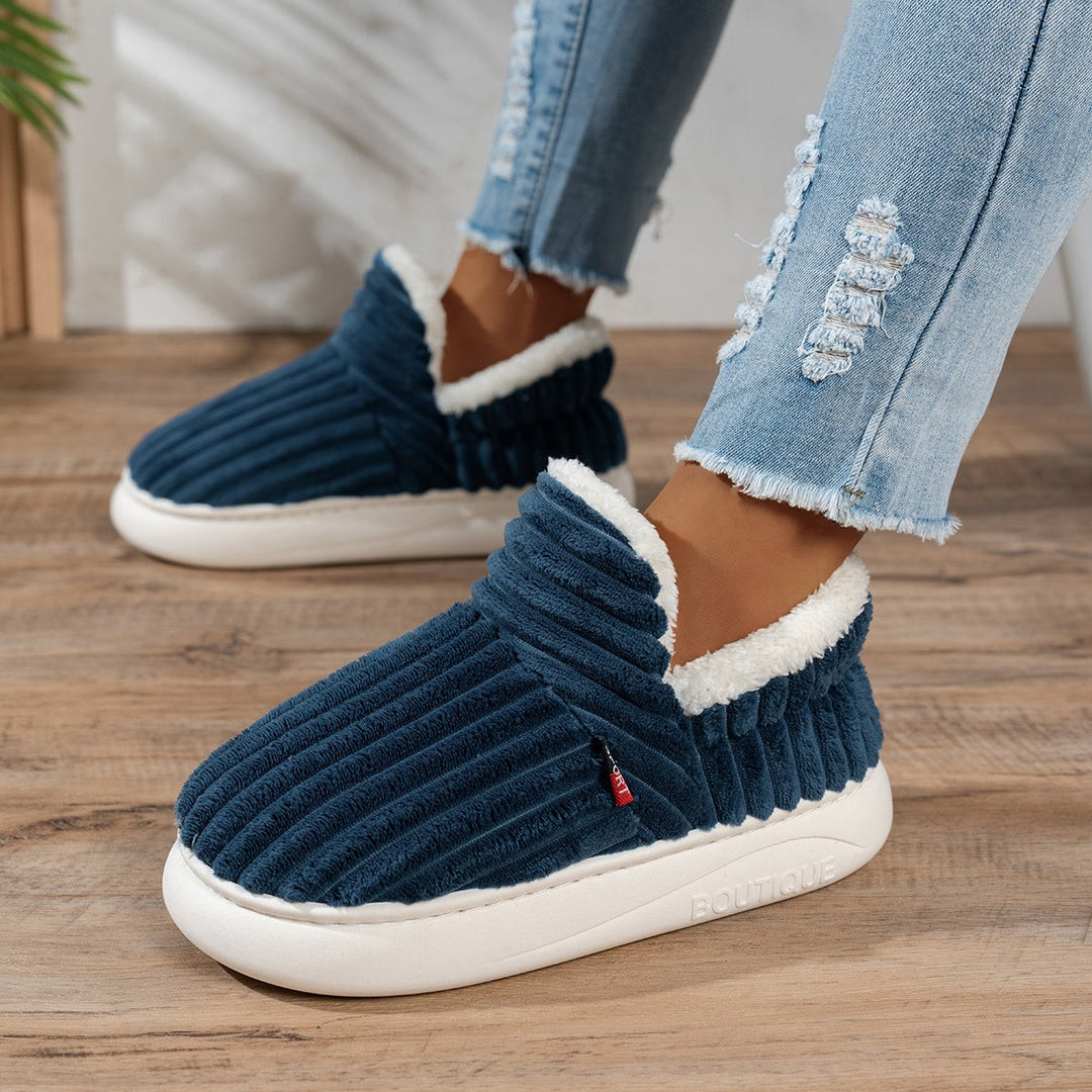 Ursule — Plush Indoor Outdoor House Slippers for Women
