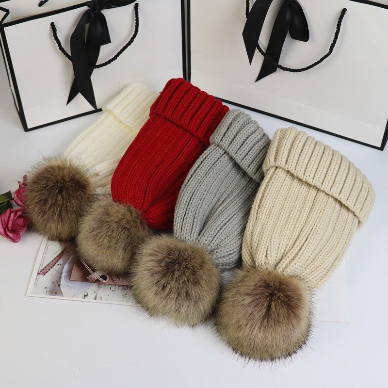 Melusine — Sleek Pom Beanie Winter Hat for Women