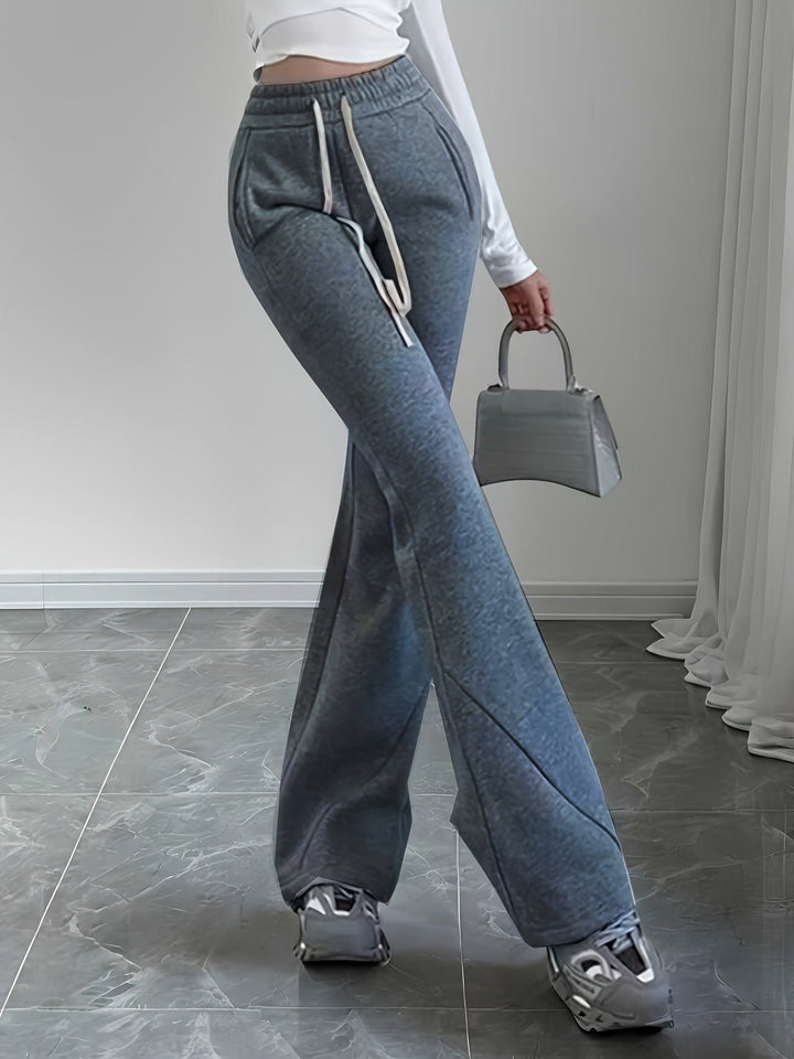 Talia cozy high waisted flare sweatpants — image 7