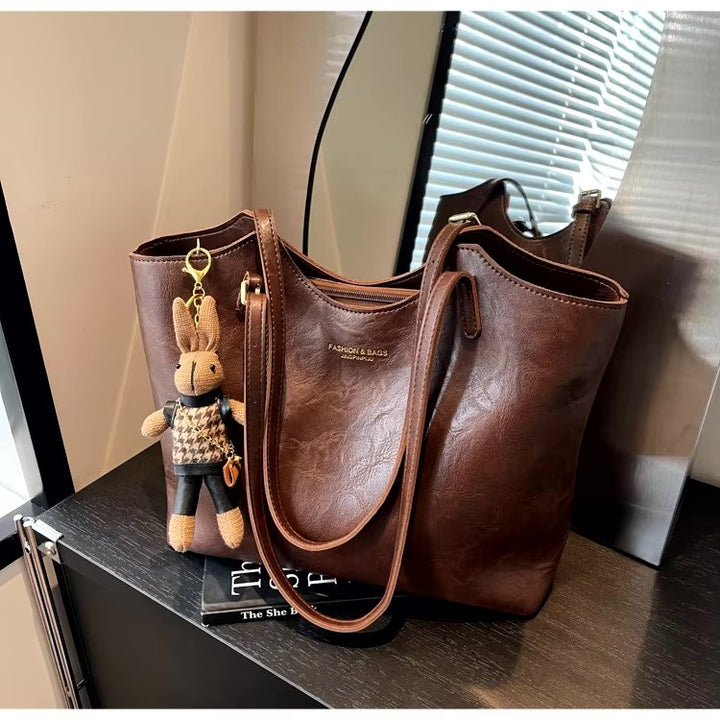Idalie | Soft Leather Shoulder Tote Bag for Women - side view
